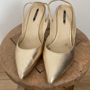Zara gold pointy heels